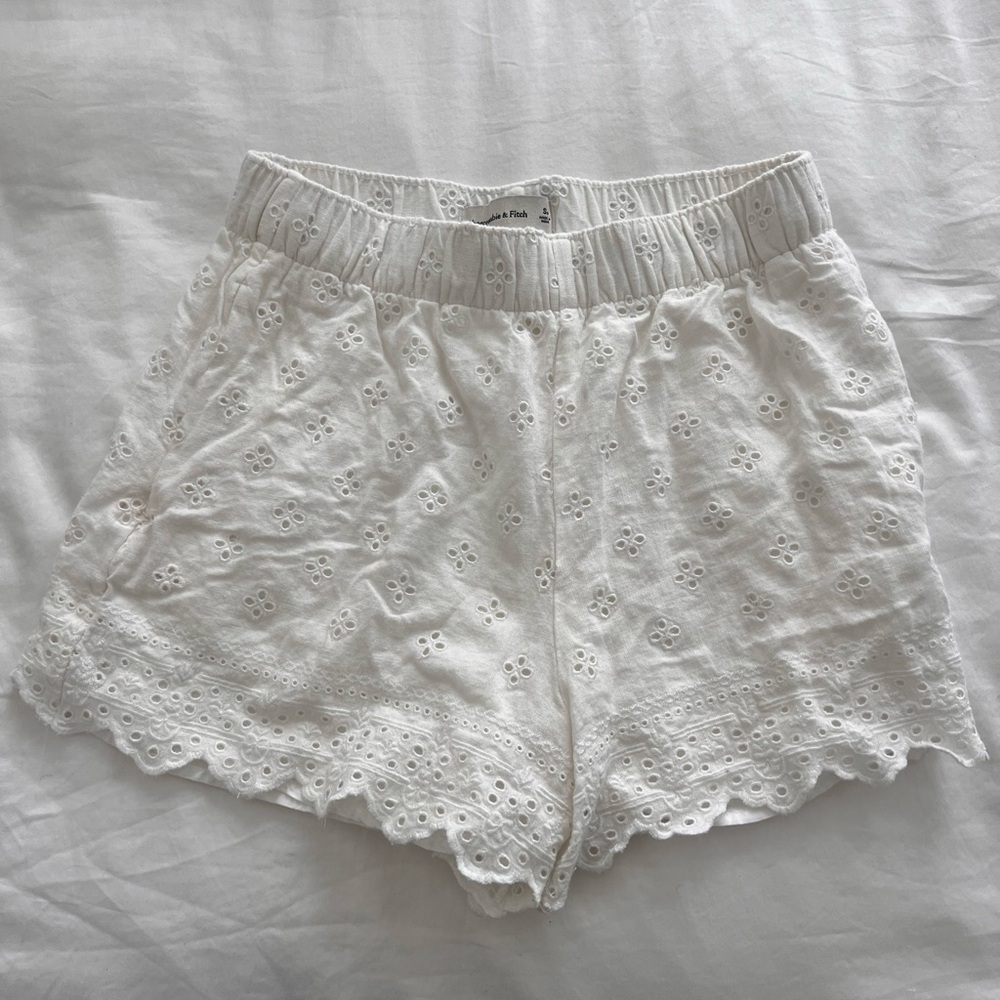 Abercrombie & Fitch White Eyelet Shorts